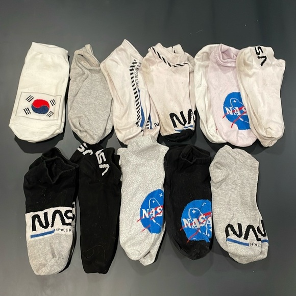 Kids NASA sock bundle of 11. Size 6-8. - Picture 1 of 4